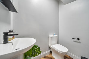 Cloakroom- click for photo gallery